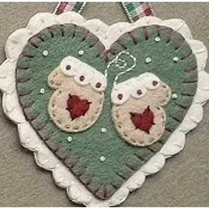 Pre-Cut Wool Blend Felt Holiday Hearts Ornament Kit